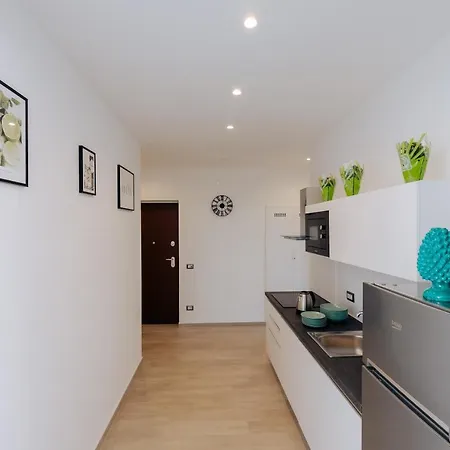 Maison Lorelle - De Vivo Realty