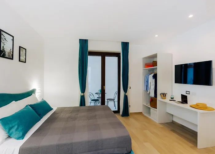 Maison Lorelle - De Vivo Realty Semesterbostad