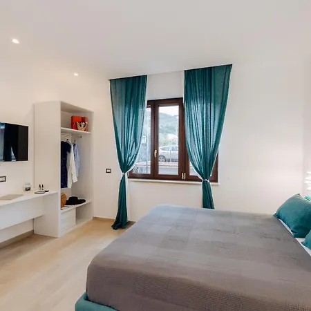 בית נופש Maison Lorelle - De Vivo Realty סורנטו