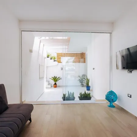 Maison Lorelle - De Vivo Realty סורנטו